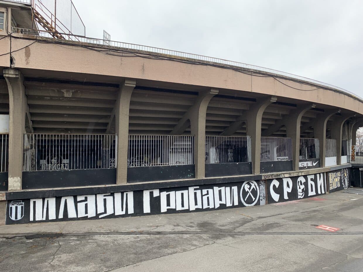 Graffitis Stadion Partizan
