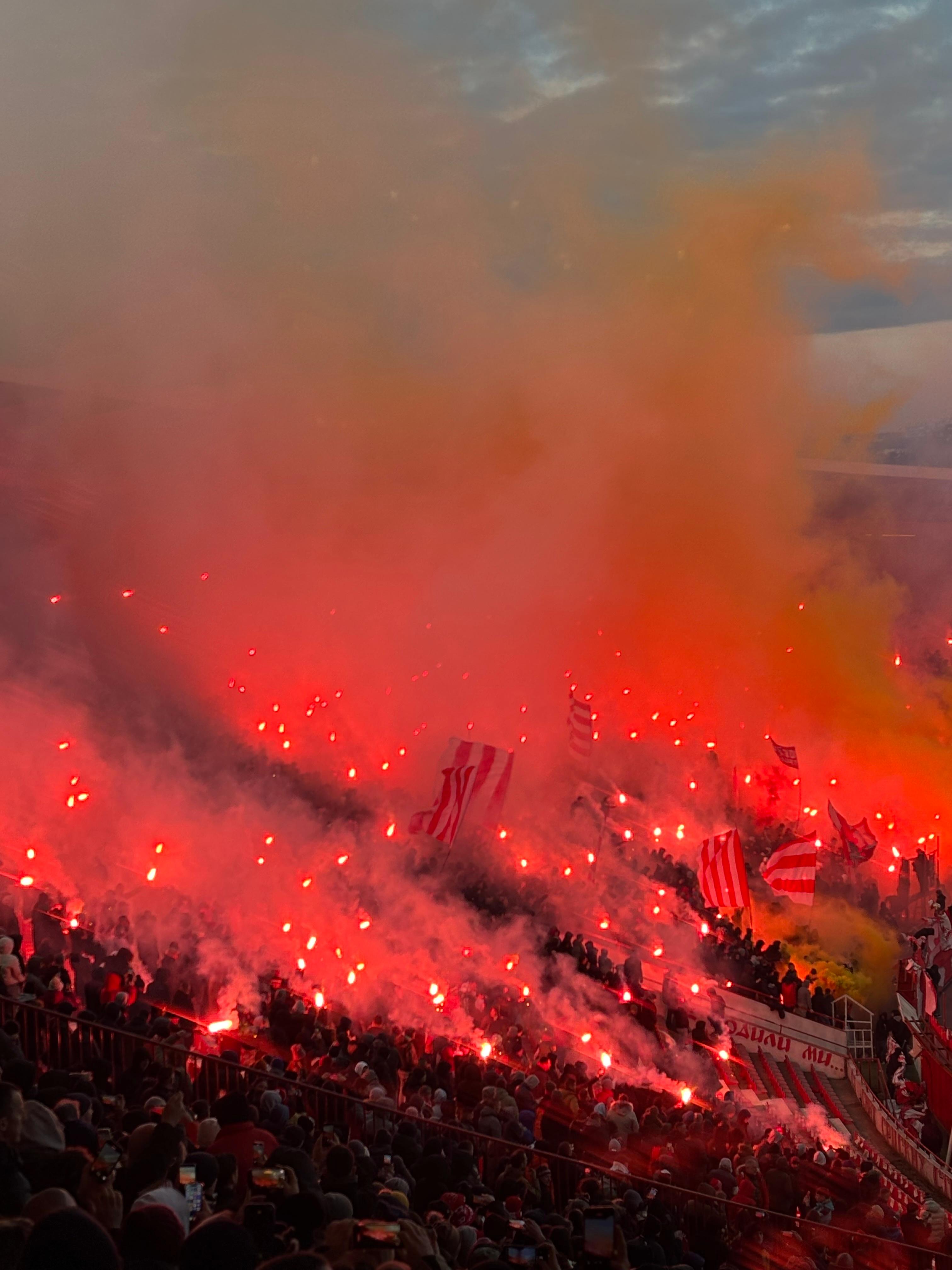 weekend foot belgrade etoile rouge partizan delije pyro agence de voyages the fan kultur