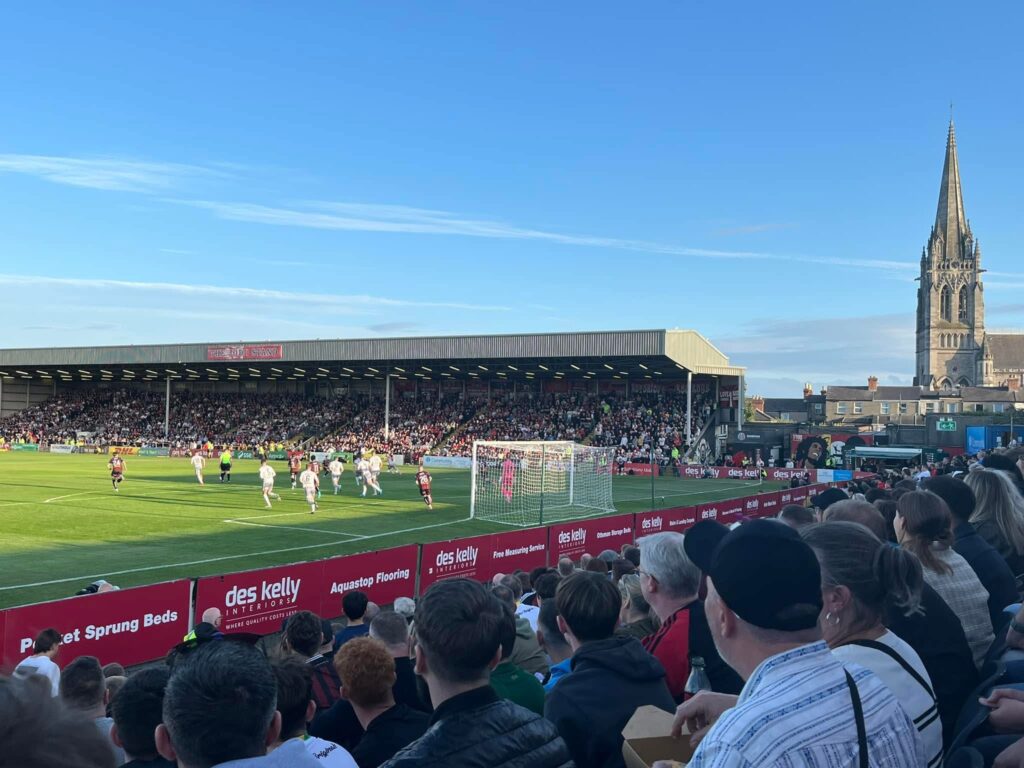 Bohemians voyage foot Irlande Dublin derby